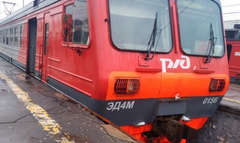 Электропоезд «Кашира – Москва» сбил мужчину на станции Домодедово