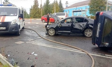 Два человека пострадали в результате ДТП на Каширском проспекте