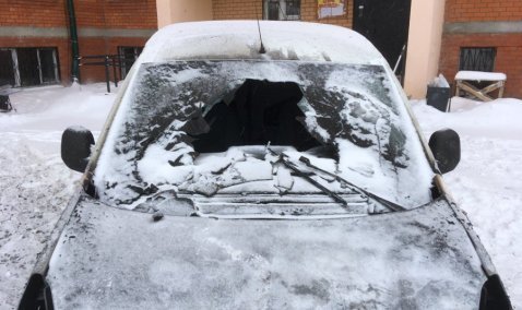 Автомобиль «Пежо» загорелся сегодня утром в Кашире-2