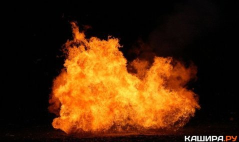 Почти 5 часов тушили пожар в деревне Ледово