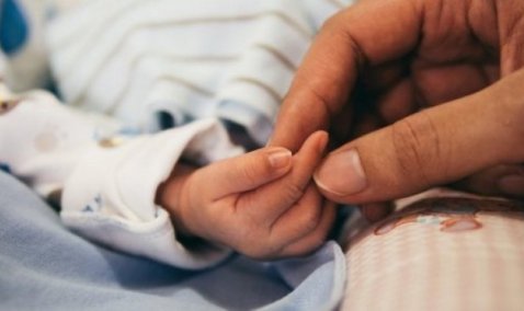 В Кашире уснувшая во время кормления мать насмерть придавила младенца