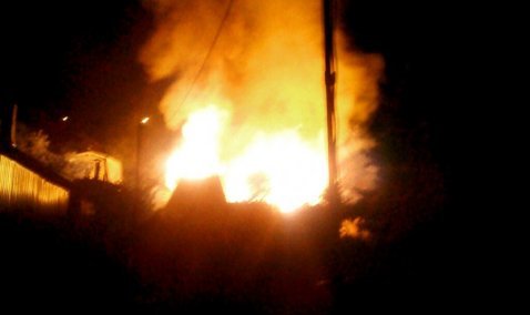 Дачный дом горел на улице Больничной в Кашире-2