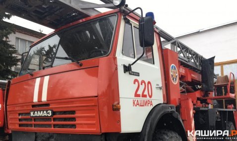 2 единицы техники привлечены к ликвидации пожара в квартире на Центролите