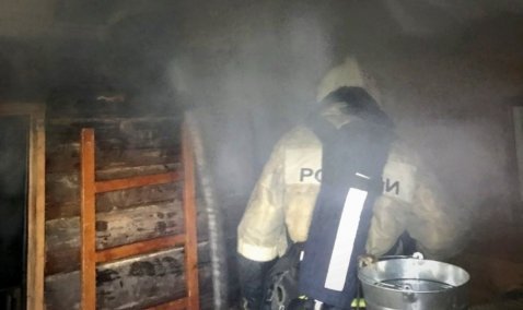 Пожар в хозпостройке ликвидировали в деревне Тарасково