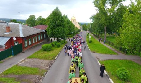 Движение транспорта перекроют в Кашире-1 в последний день весны