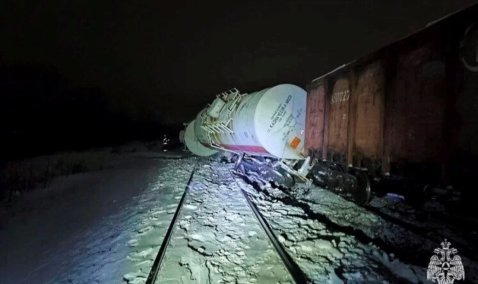 Поезда в Ожерелье задержали из-за схода вагонов в Тульской области