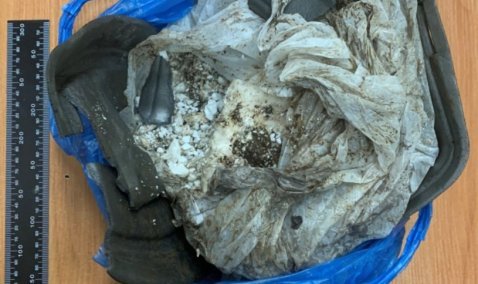 Девушку, перевозившую почти 1 килограмм наркотиков, задержали на посту ДПС в Кашире