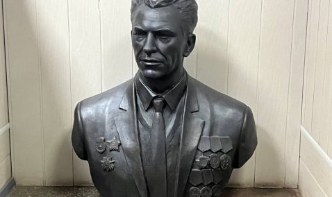 В сети появилось фото памятника Николаю Елисееву, который установят в Кашире-2