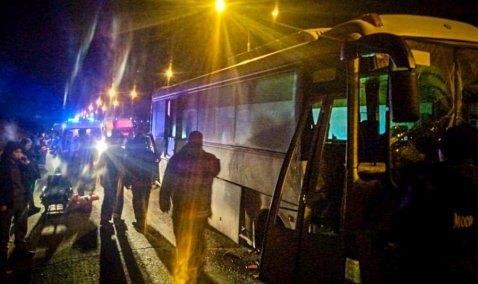 Автобус с детьми столкнулся с грузовиком на трассе М-4 «Дон» в Кашире