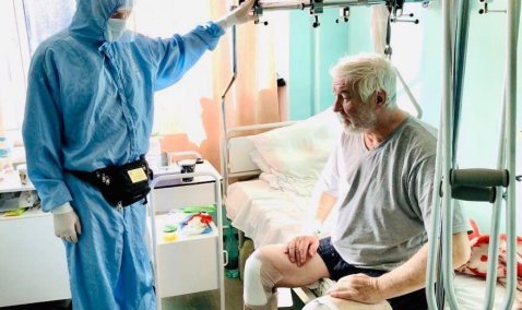 У жителя Каширы, поступившего в больницу с переломом, медики выявили инсульт и коронавирус