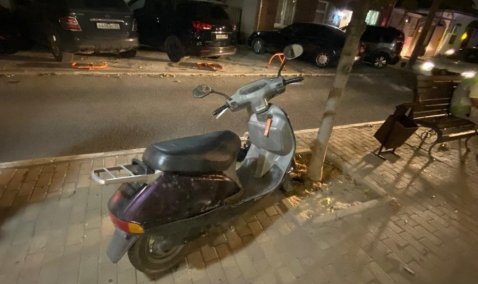 Четырехлетняя девочка из Каширы попала под мопед, находясь вместе с мамой на отдыхе в Анапе