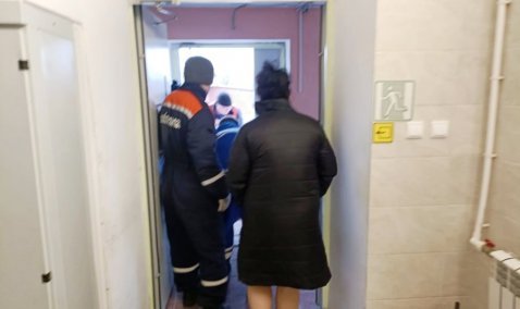 Каширские спасатели помогли транспортировать 200-килограммовую женщину в реанимацию