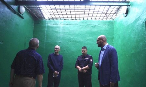 Общественники не выявили нарушений при проверке изолятора временного содержания в Кашире