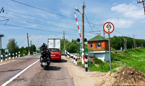 Движение автотранспорта временно закроют через железнодорожный переезд в городском округе Кашира