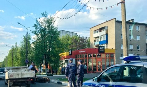 Водитель скутера пострадал в результате столкновения с ВАЗ 2345 в Кашире-2