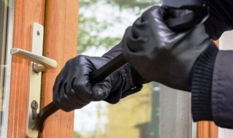 Трое жителей Каширы задержаны по подозрению в краже из магазина