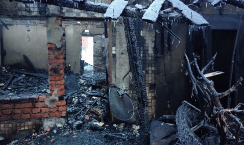 Мужчина сгорел в результате пожара в доме в Лидах