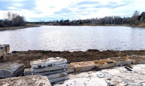 Прокуратура ведет проверку по факту некачественного ремонта плотины в Знаменском