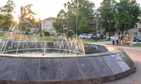 На площади у АТС в Кашире-2 возобновил работу городской фонтан