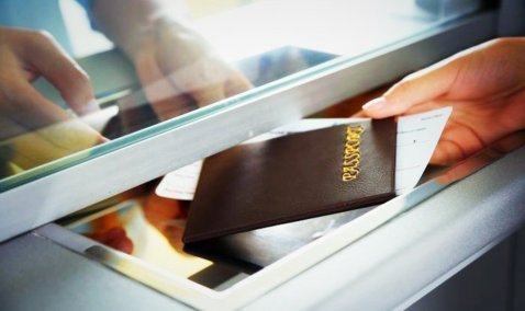 Суд в Кашире отказал в выплате компенсации туристке, которую не выпустили из России на Шри-Ланку