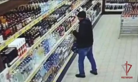 Каширянина задержали в Коломне за кражу алкоголя и мяса из магазина