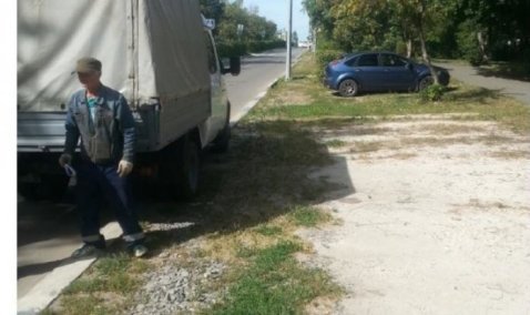 На улице Вахрушева в Кашире-2 снова демонтировали несанкционированные парковочные столбики