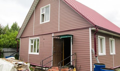 В деревне Зубово неосторожность при курении привела к пожару в дачном доме