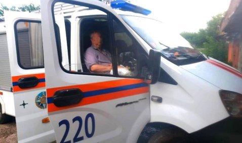 Потерявшегося на прогулке пенсионера с проблемами сердца помогли отыскать спасатели в Кашире