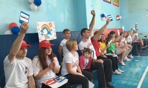 Знания ПДД демонстрировали целыми семьями