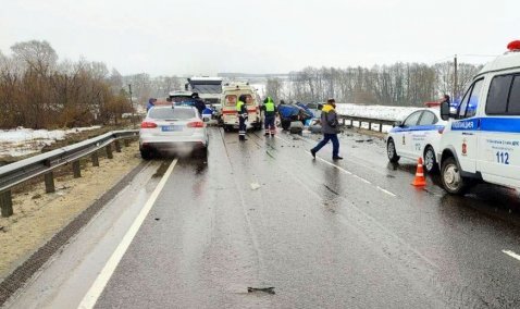 Трагедия под Каширой: пять человек погибли и шесть пострадали в ДТП на трассе «Каспий»