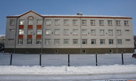 Без учебы и зарплаты: что происходит в Ожерельевском колледже