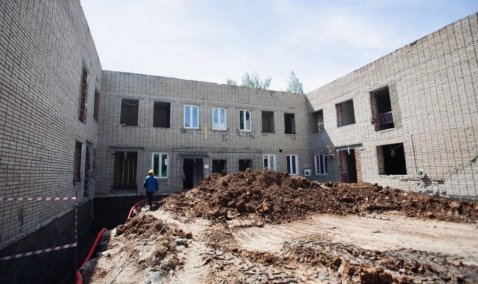 Детский сад в Ожерелье, который должны отремонтировать к сентябрю, готов лишь наполовину