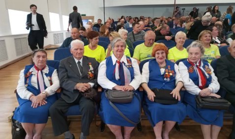 Ветераны побывали на присяге Главы.