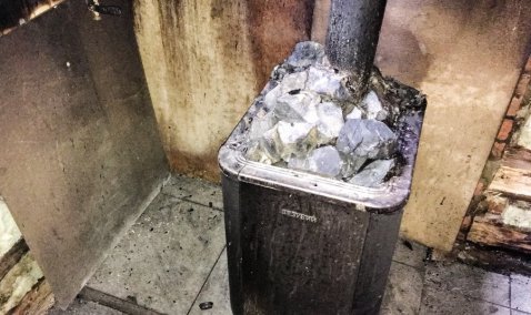 Пожар в бане в поселке Большое Руново едва не перекинулся на соседний дом