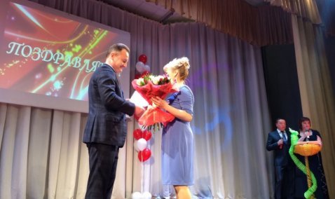 День медицинского работника отпраздновали в КДЦ "Родина"