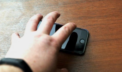 Трижды судимый мужчина получил очередной срок, украв телефон в Кашире