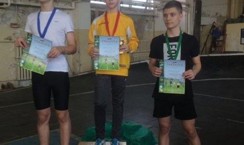 Золотые, серебряные и бронзовые медали привезли каширские легкоатлеты с межрегиональных соревнований