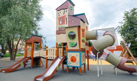 9 детских площадок установили в округе в рамках Народной программы