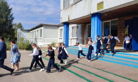 Детей и персонал в школах Каширы эвакуировали по сигналу учебной тревоги