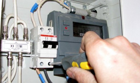 В Кашире активизировались мошенники, навязывающие замену и поверку счетчиков