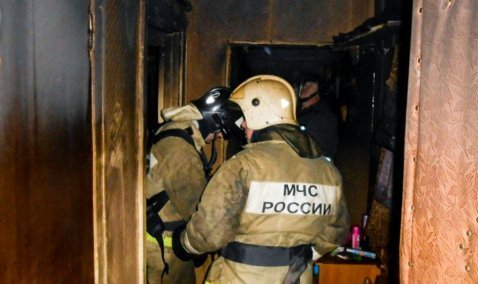 В Ожерелье на улице Мира загорелась квартира