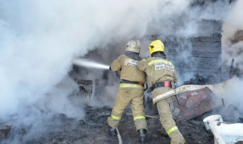 На станции Кашира горел жилой дом