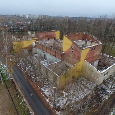 Снос старого клуба - кинотеатра на станции