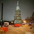 Главную новогоднюю елку города монтируют в Кашире-2