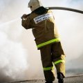 Семь человек участвовали в тушении гаража в поселке Большое Руново