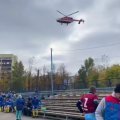 Футбольный матч между ФК «Кашира» и «Химиком» пришлось прервать из-за... севшего на поле вертолета
