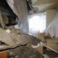 В Кашире-2 обрушились перекрытия в квартире: жители дома эвакуированы