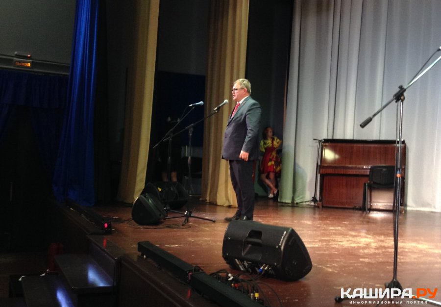 Концерт в КДЦ "Родина", посвященный 75 годовщине битвы под Москвой