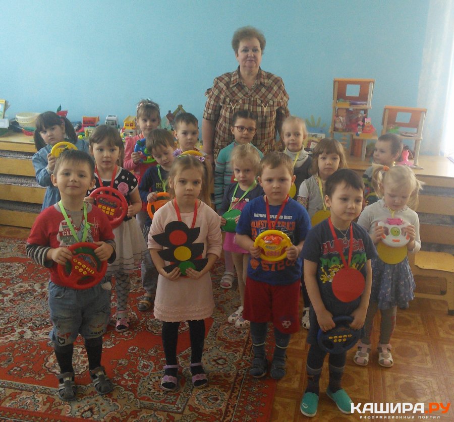 В гостях у Доброго Светофорика