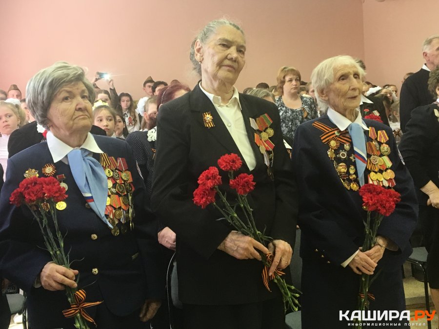Ветераны в преддверии Великой Победы навестили школьников